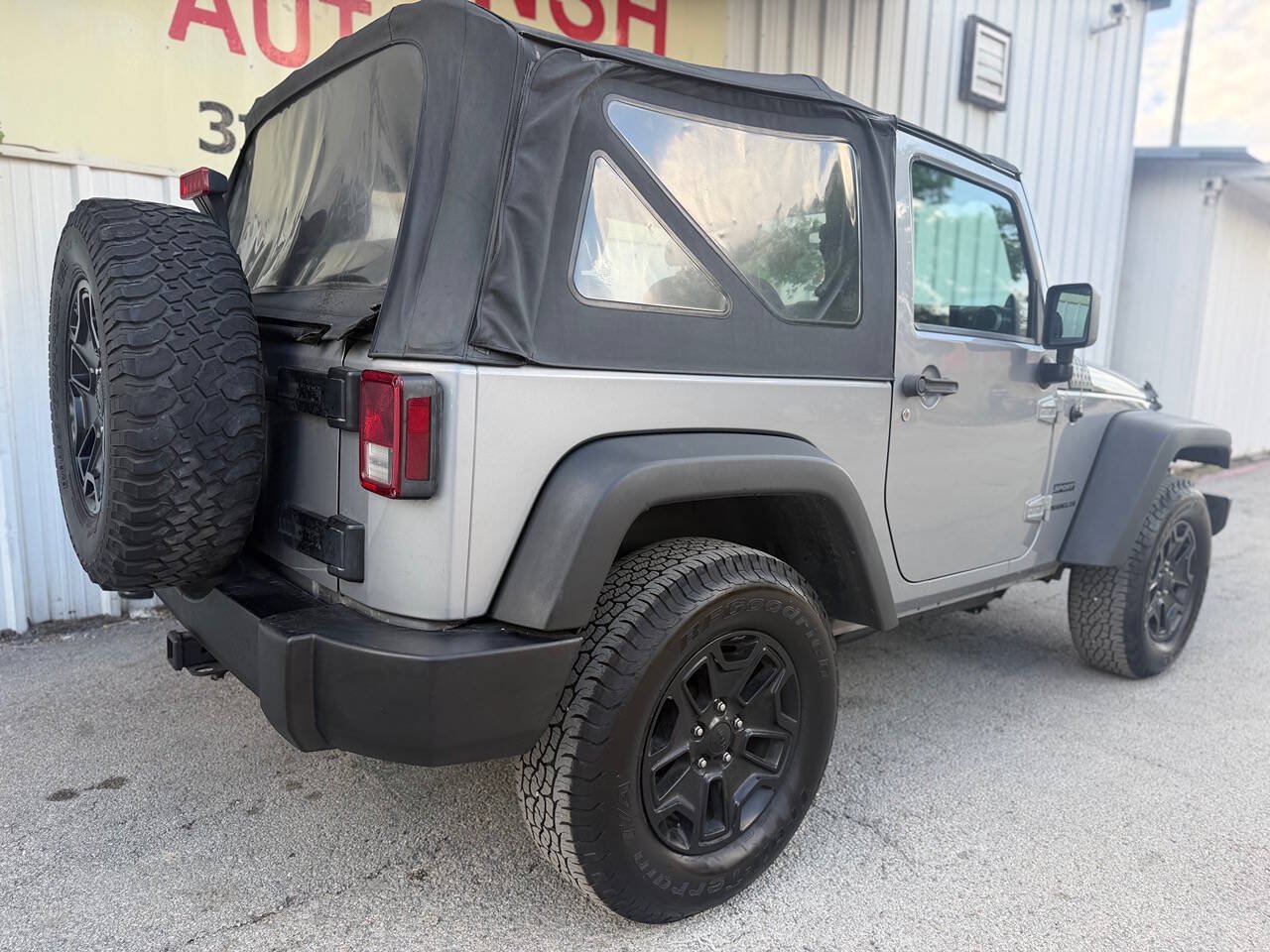 Used 2014 Jeep Wrangler Sport w/ 32" Tire & Wheel Group AWD/4WD image 8