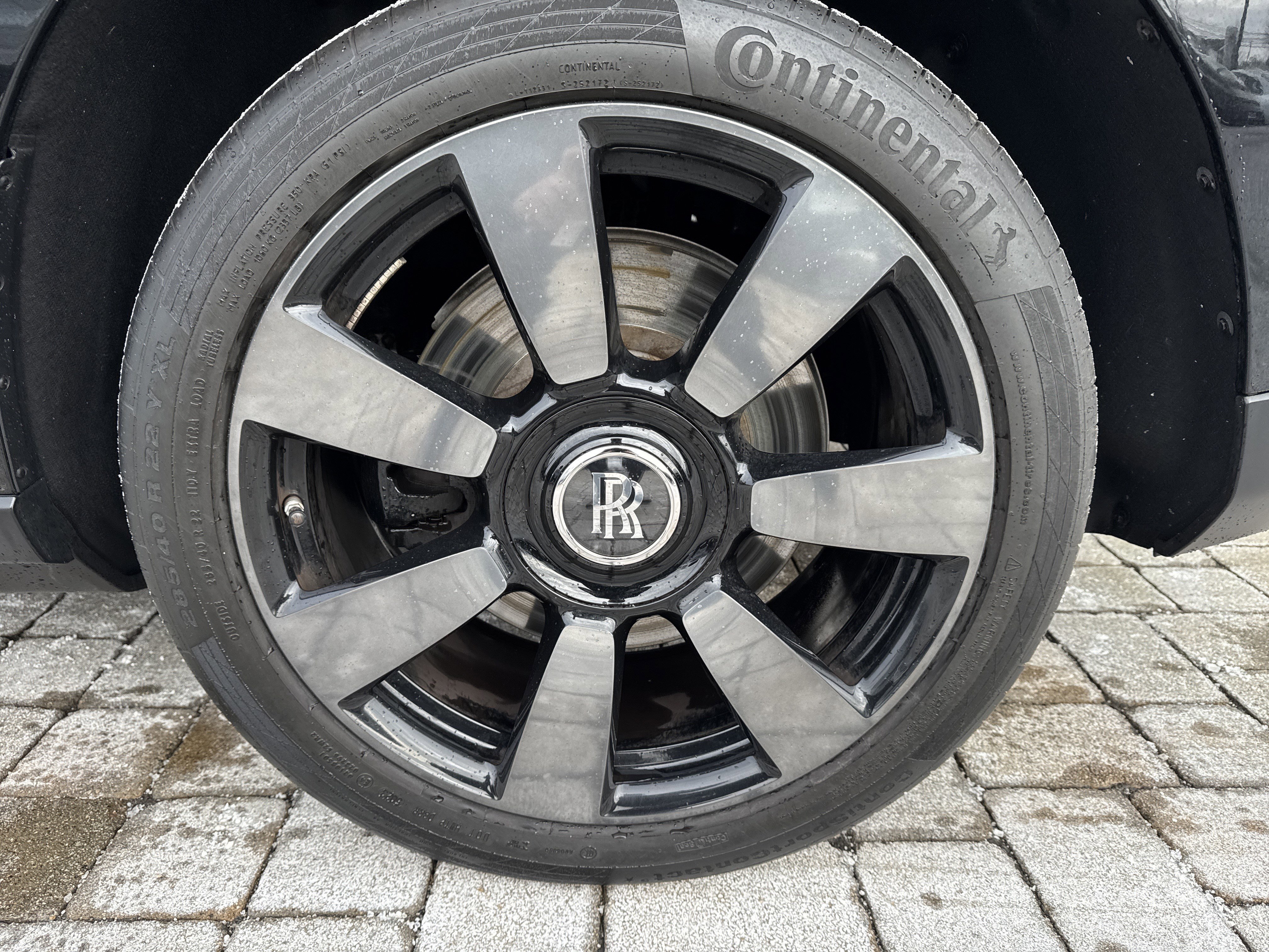 Certified 2024 Rolls-Royce Cullinan image 31