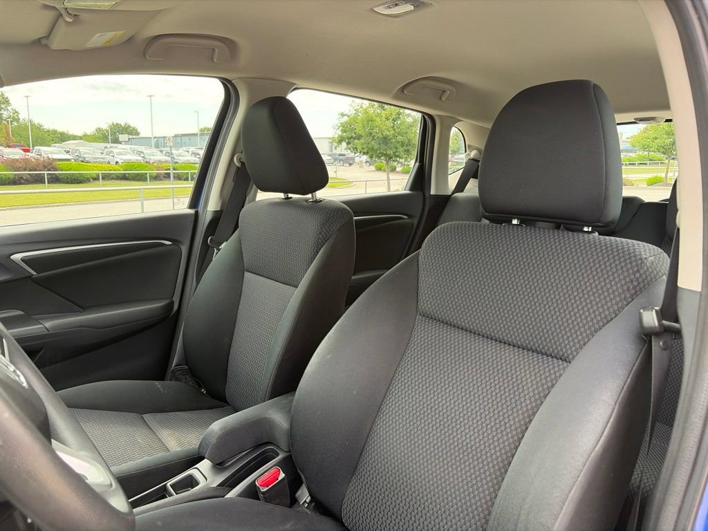 Used 2018 Honda Fit LX image 40