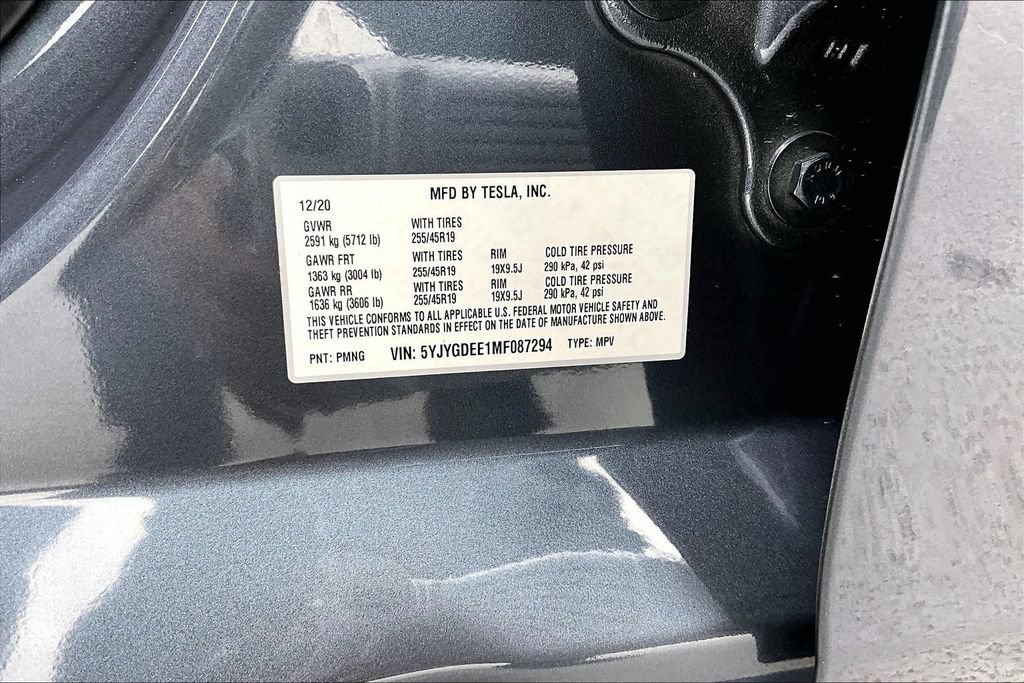 Used 2021 Tesla Model Y Long Range AWD/4WD image 17