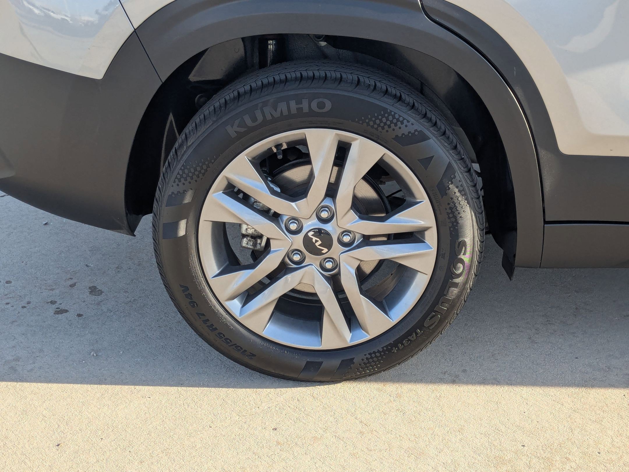 Certified 2023 Kia Seltos LX image 11