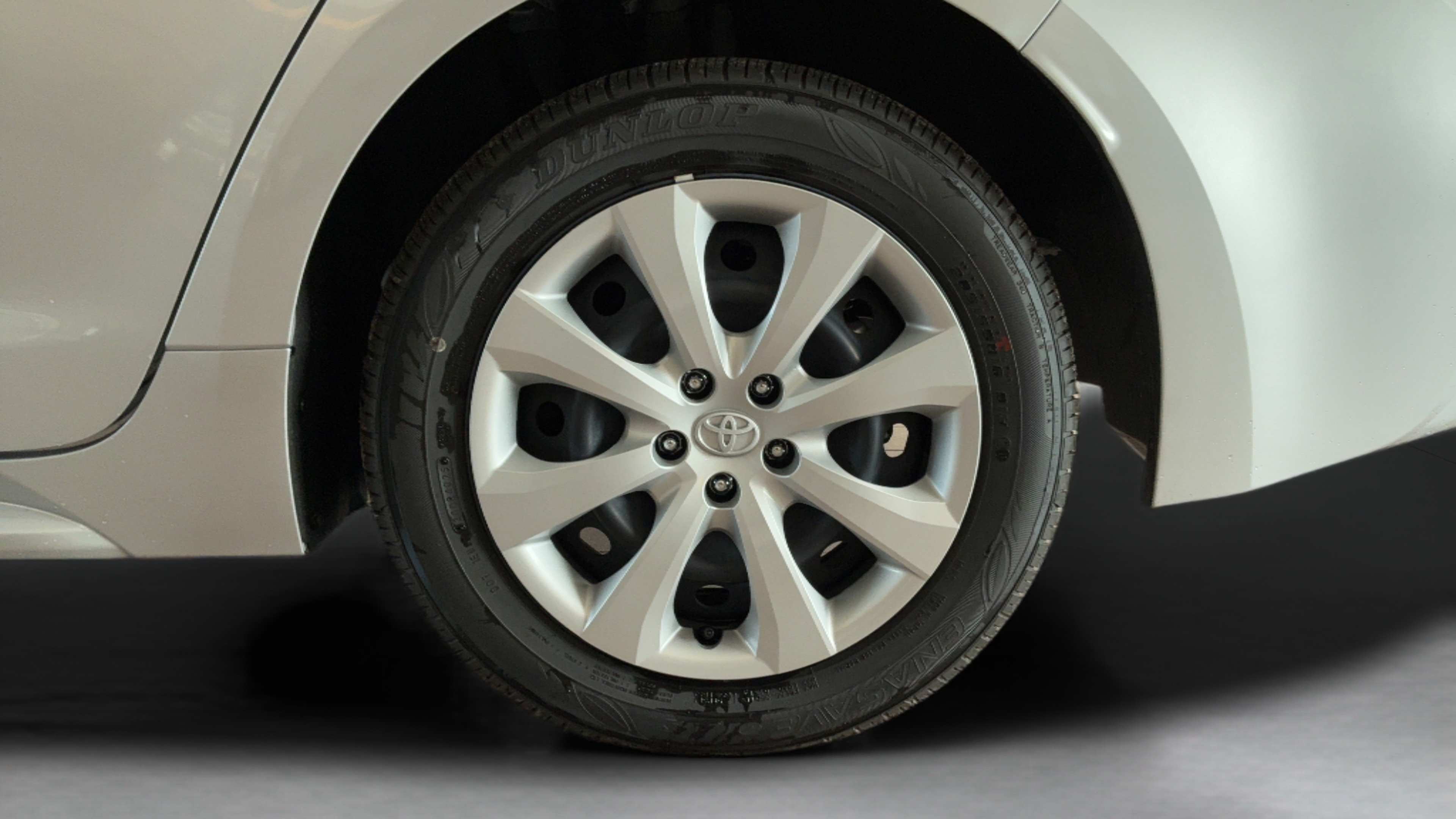 Certified 2026 Toyota Corolla LE FWD image 38