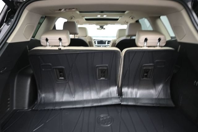 Used 2020 Buick Enclave Premium w/ Sun and Sites Package AWD/4WD image 24