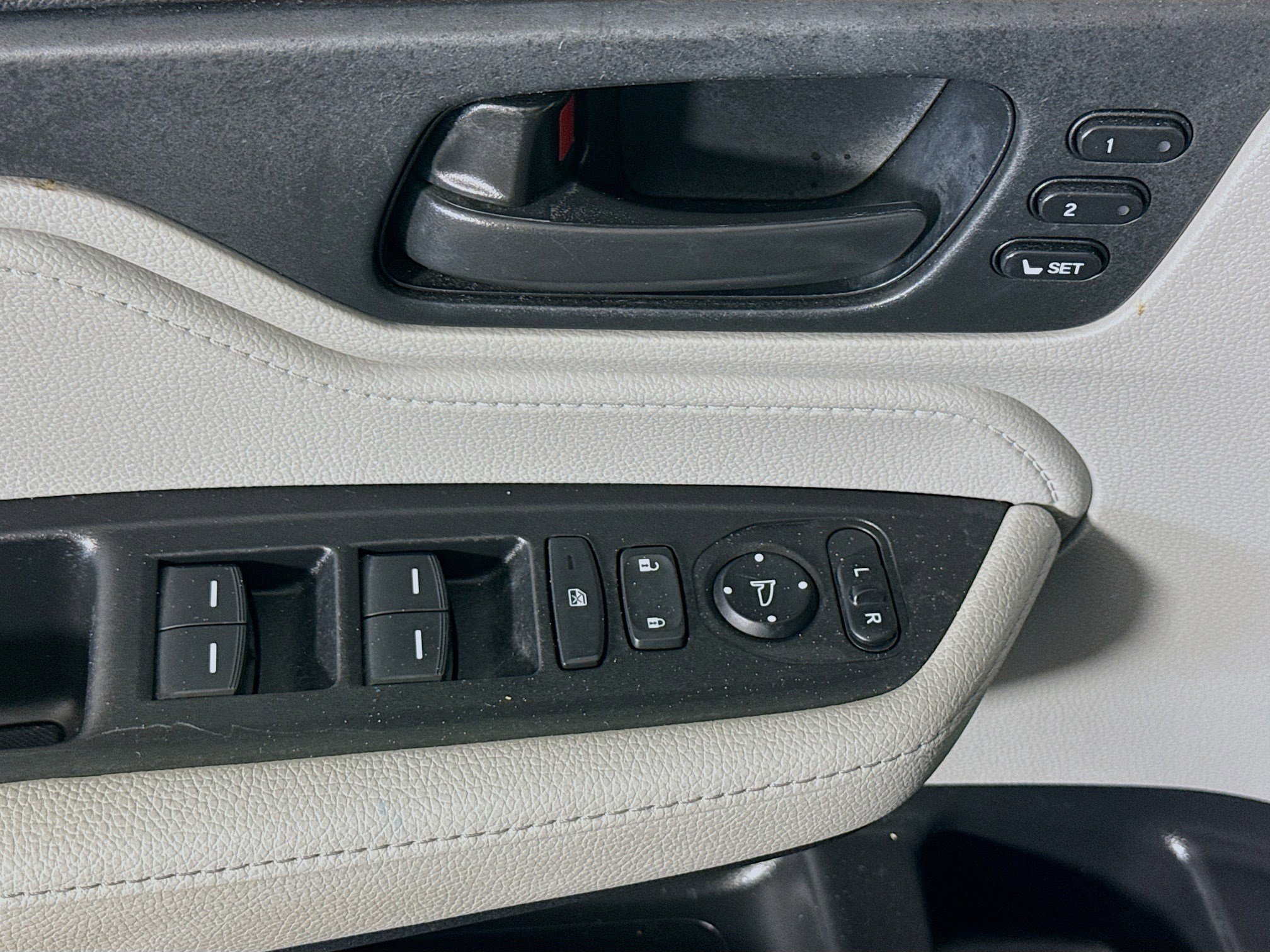 Used 2022 Honda Odyssey EX-L image 24