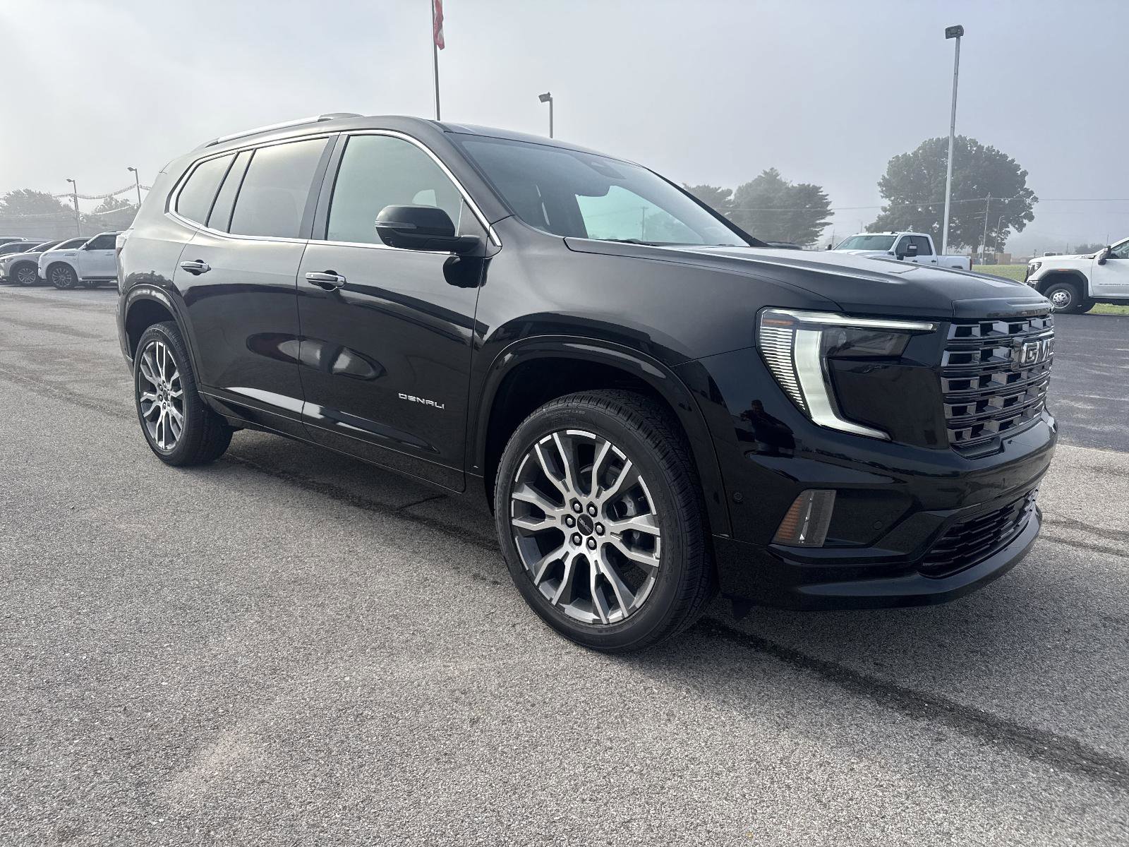 New 2026 GMC Acadia Denali Ultimate w/ LPO, Floor Liner Package FWD image 7