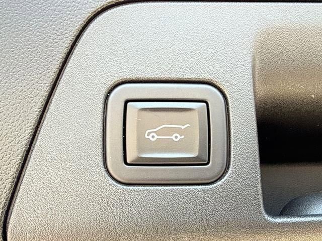 Used 2023 Buick Envision Avenir FWD image 19