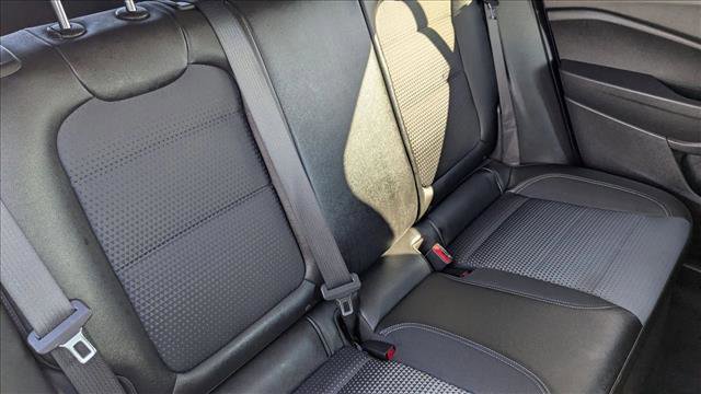 Used 2025 Chevrolet Trax LT image 23