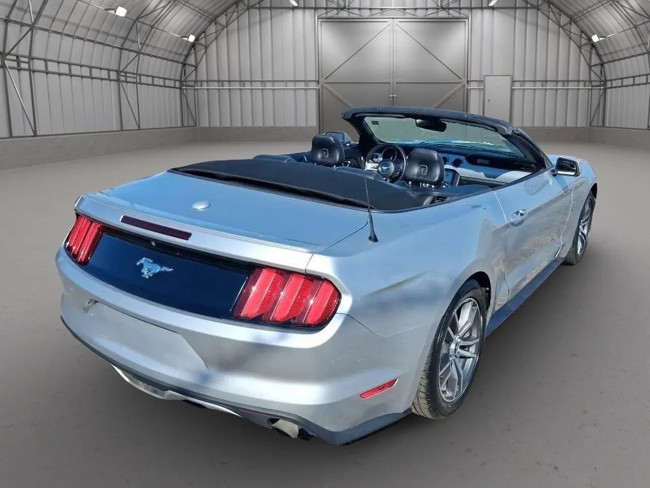 Used 2016 Ford Mustang Premium RWD image 44
