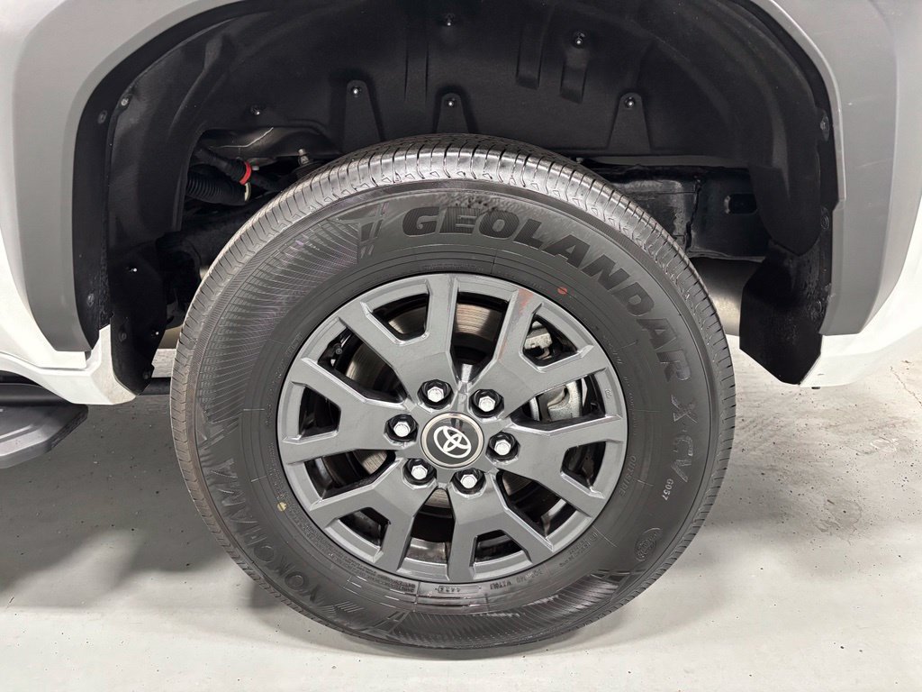 Used 2026 Toyota 4Runner SR5 AWD/4WD image 63