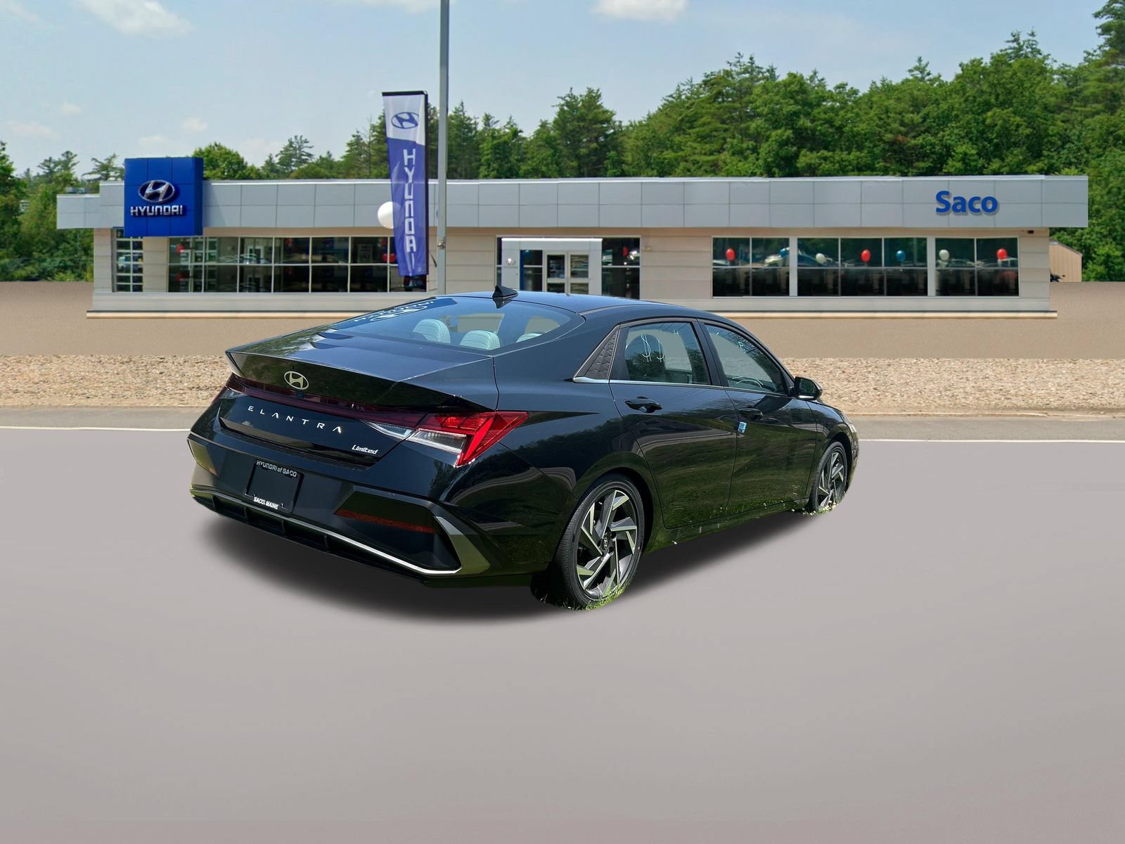 New 2025 Hyundai Elantra Limited FWD image 5