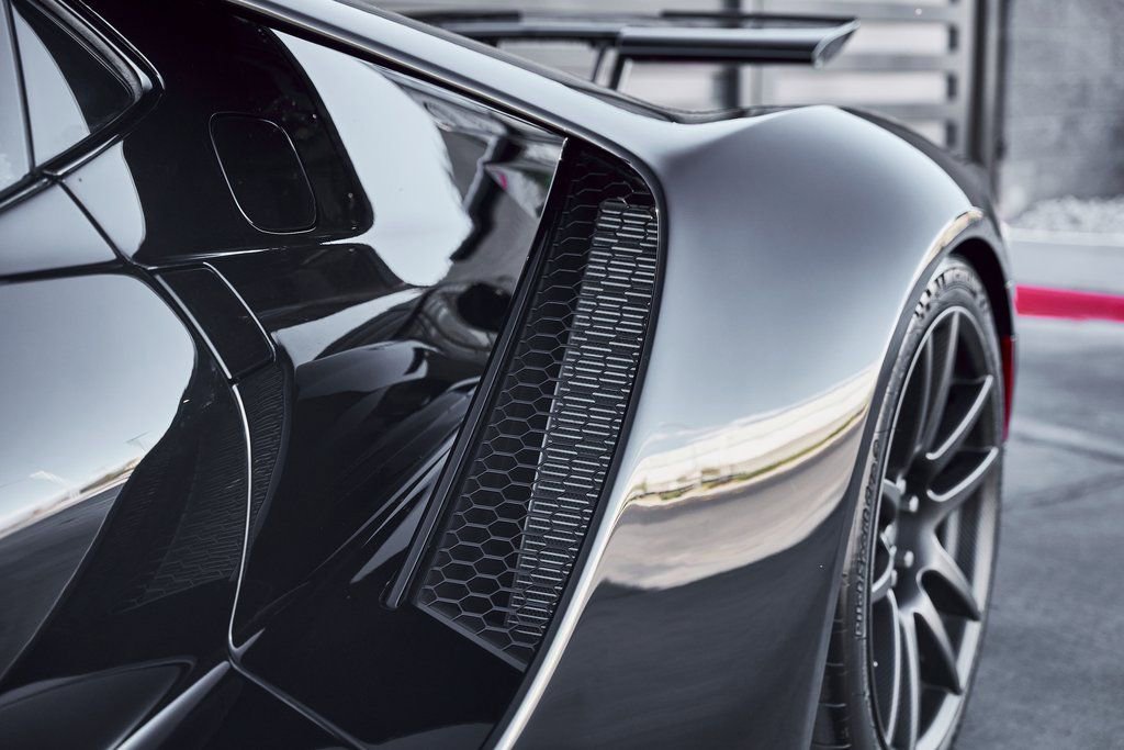 Used 2020 Ford GT Carbon Series image 15