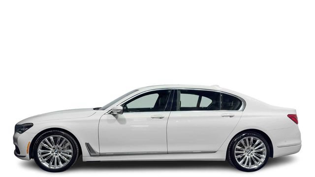 Used 2019 BMW 750i w/ Autobahn Package RWD image 1