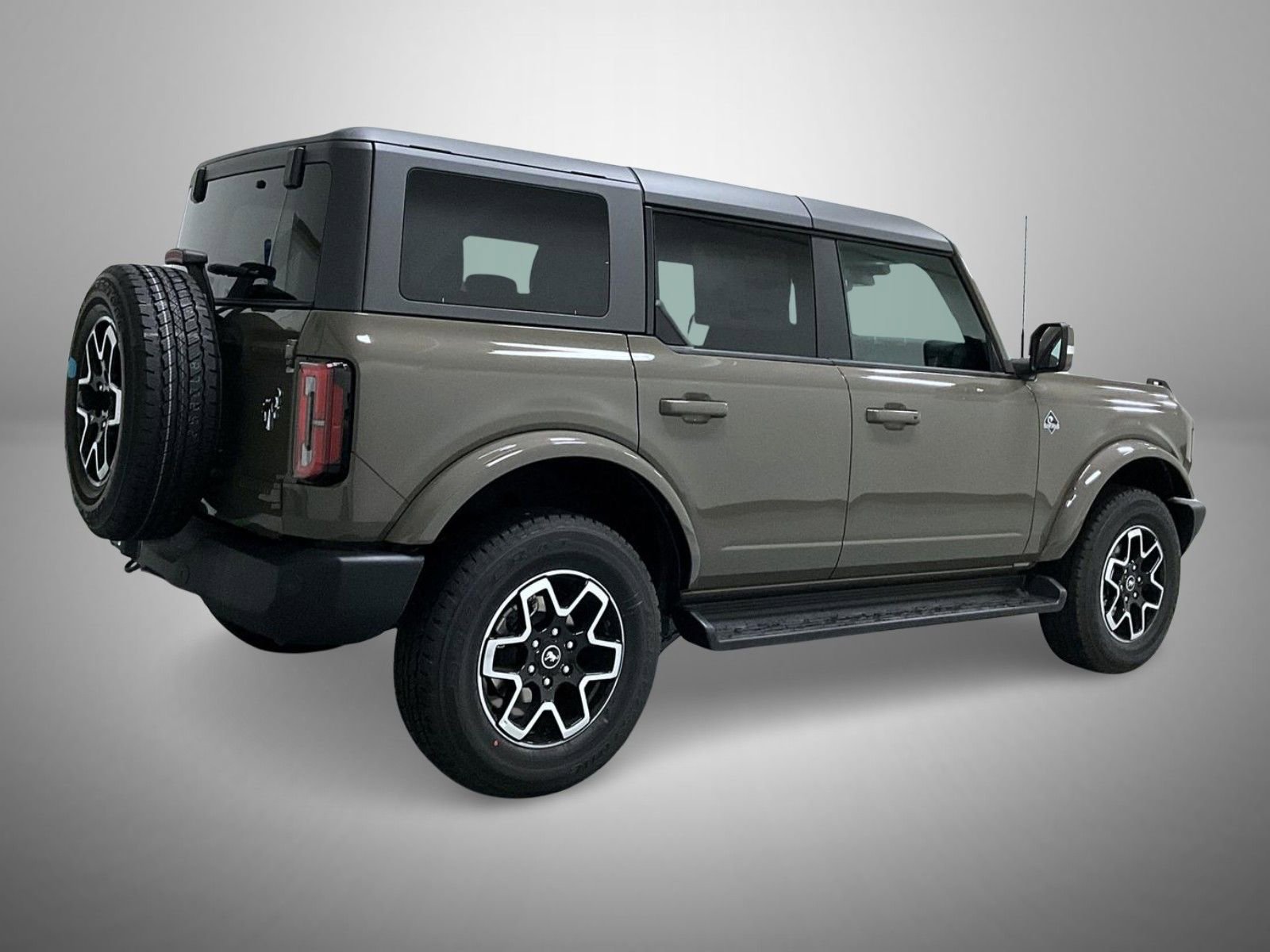 New 2025 Ford Bronco Outer Banks image 5