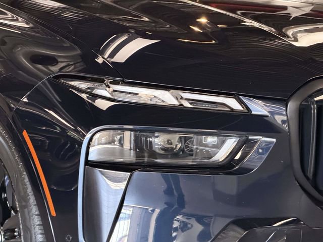 Used 2024 BMW X7 xDrive40i w/ Executive Package AWD/4WD image 9