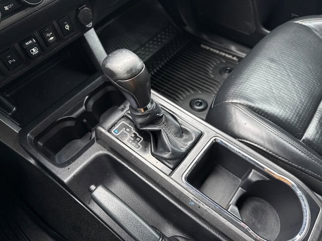 Used 2018 Toyota Tacoma TRD Off-Road image 27