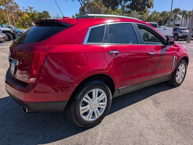 Used 2016 Cadillac SRX Luxury image 16