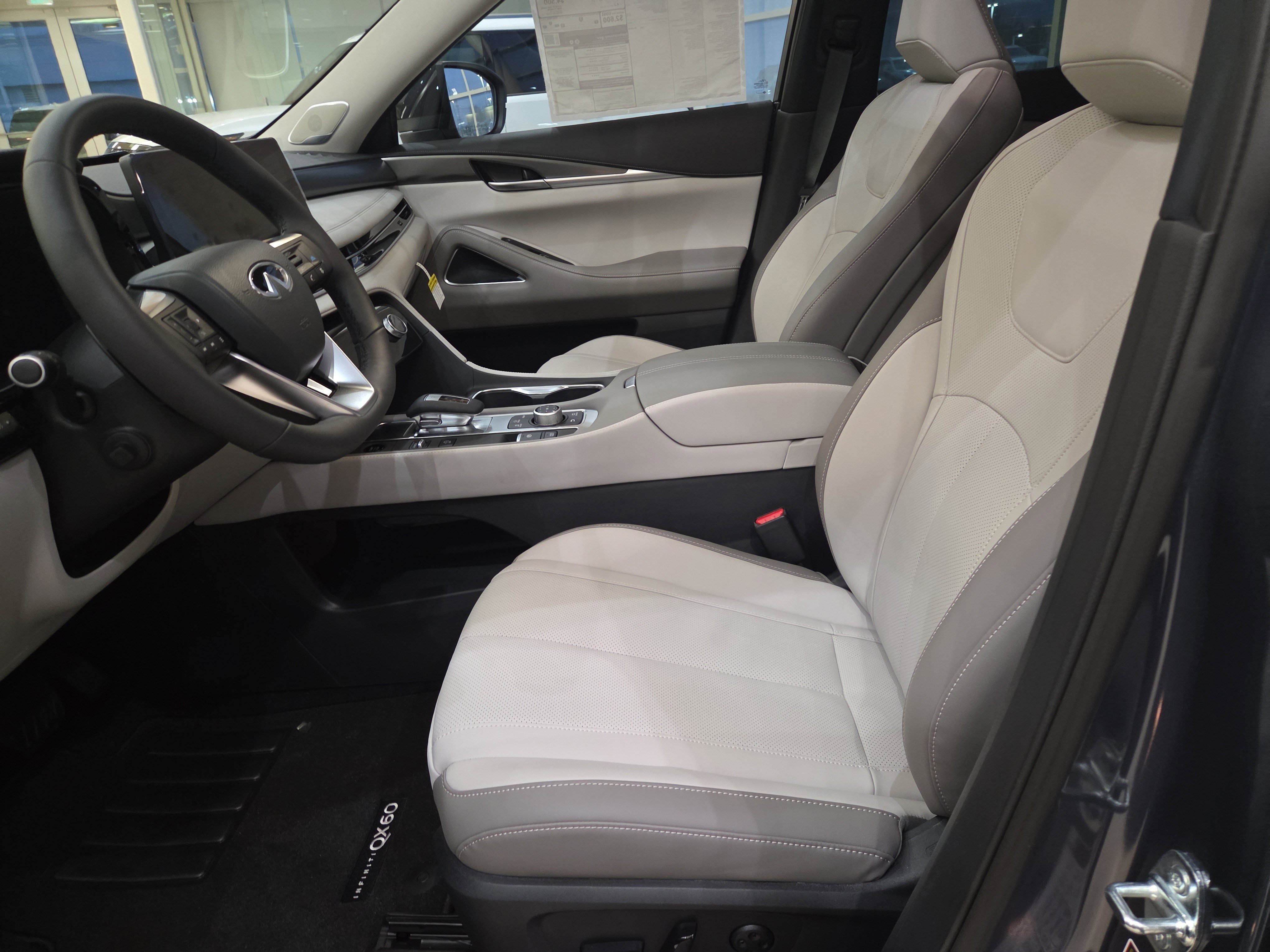 New 2026 INFINITI QX60 Luxe w/ Cargo Package image 5