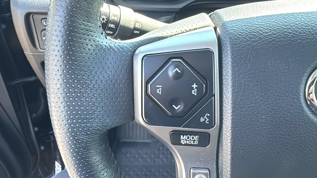 Used 2024 Toyota 4Runner SR5 Premium w/ Moonroof Package AWD/4WD image 19