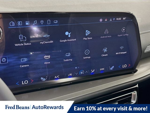 New 2025 Chevrolet Traverse LT w/ LPO, Floor Liner Package image 8