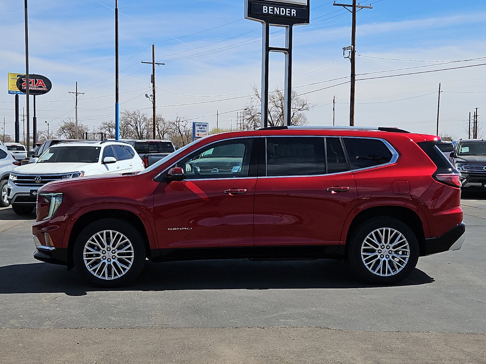 New 2026 GMC Acadia Denali w/ Super Cruise Package image 2