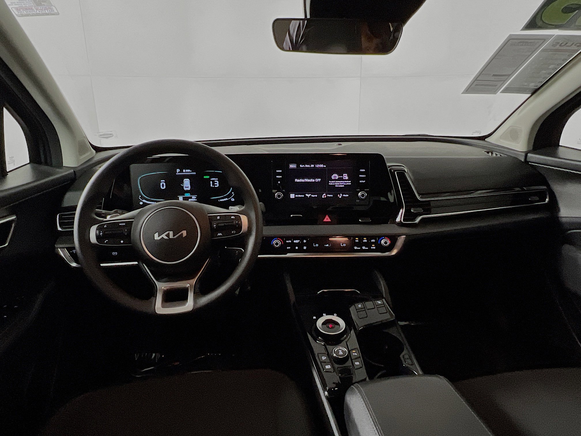 Used 2023 Kia Sportage LX image 30