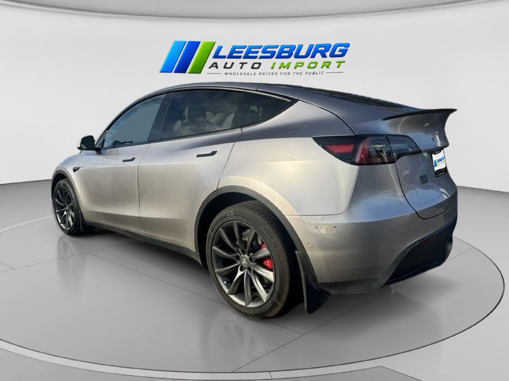 Used 2021 Tesla Model Y Long Range AWD/4WD image 5