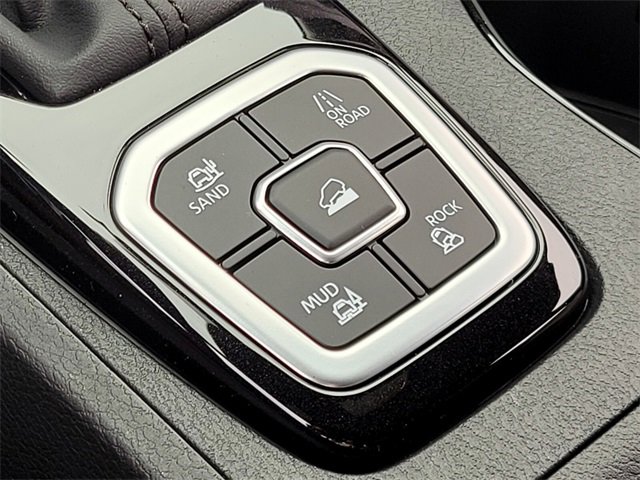 New 2026 Nissan Frontier SV image 20