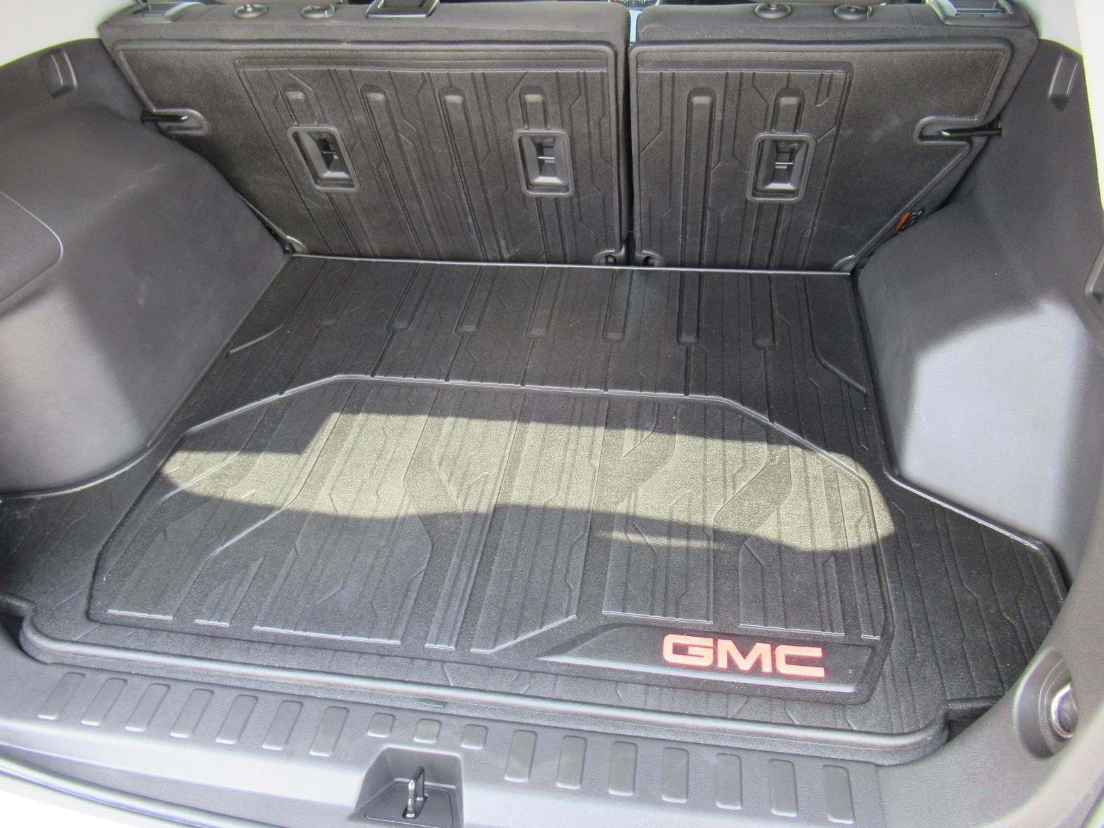 Used 2024 GMC Terrain SLE w/ Driver Convenience Package AWD/4WD image 35