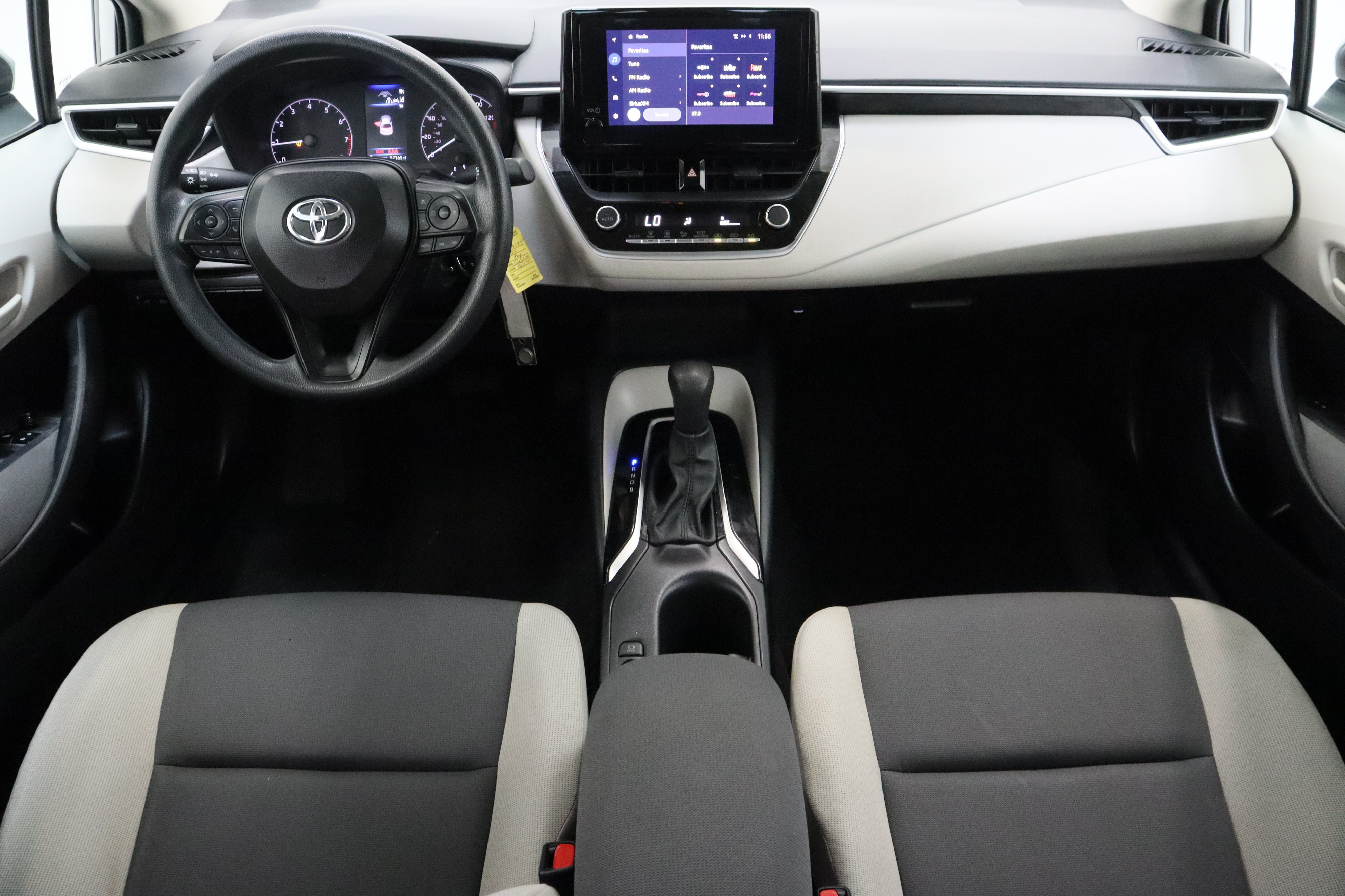 Used 2024 Toyota Corolla LE FWD image 26