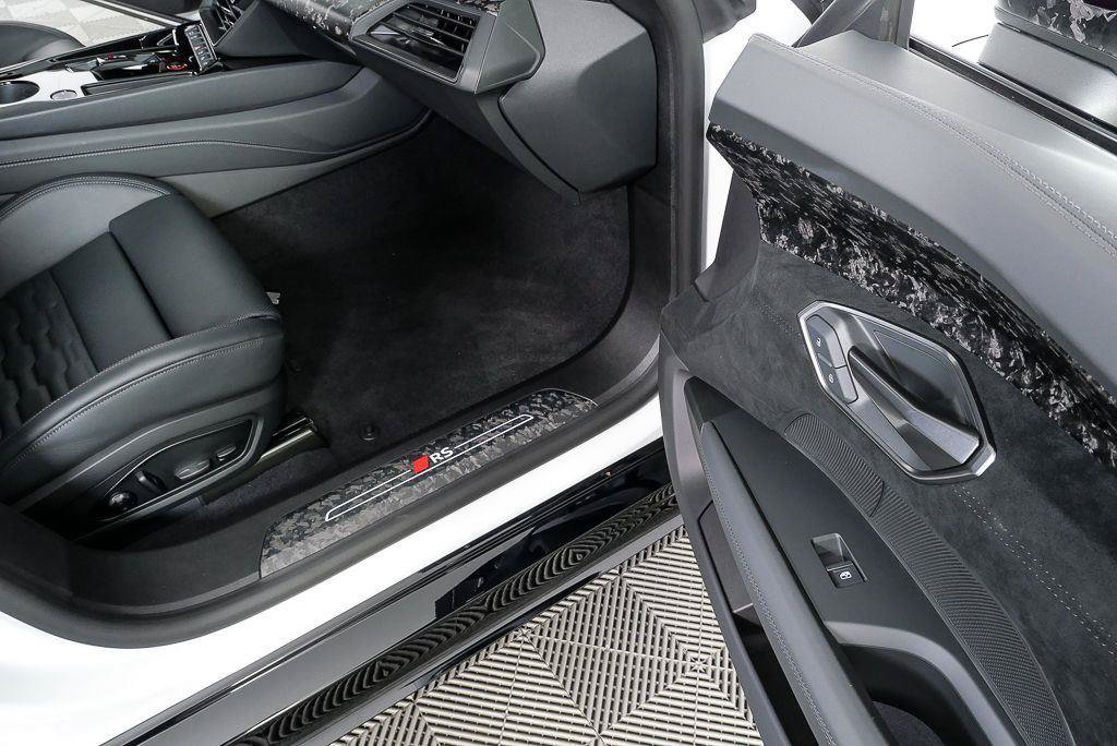 New 2026 Audi RS e-tron GT performance AWD/4WD image 25