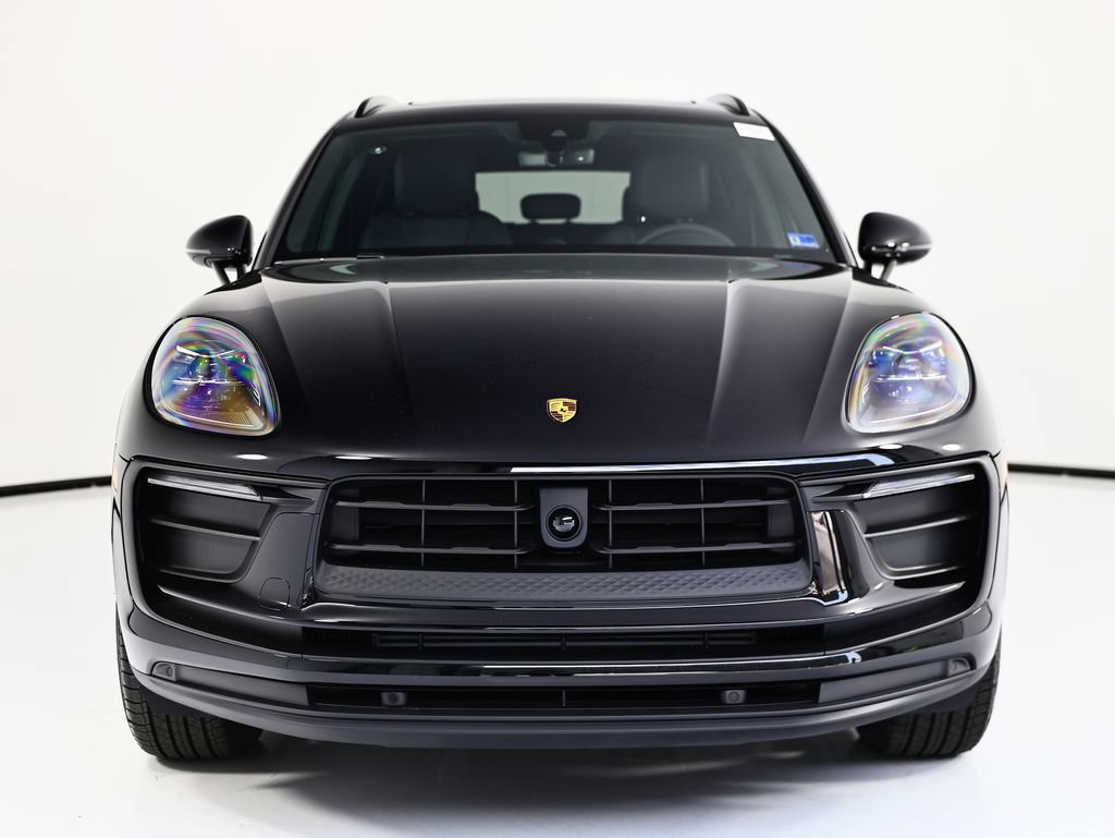 New 2026 Porsche Macan AWD/4WD image 10