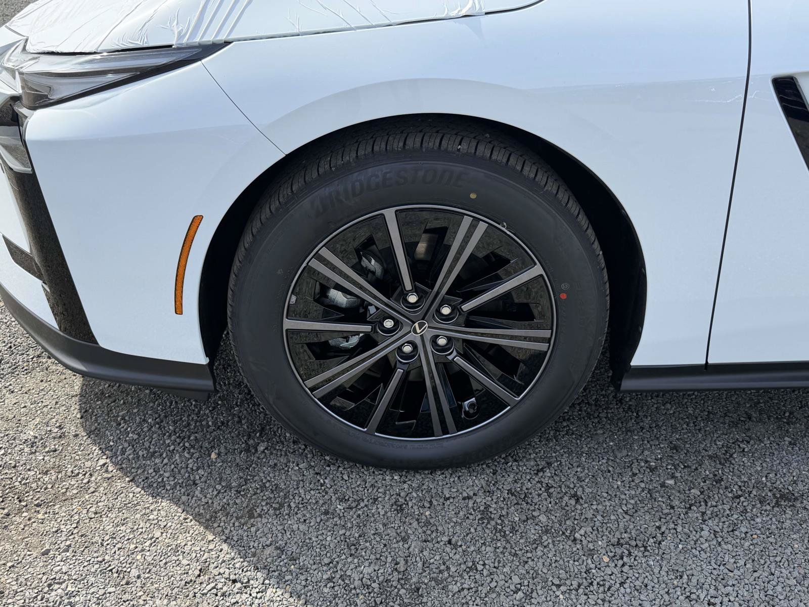 New 2026 Lexus ES 500e AWD/4WD image 7