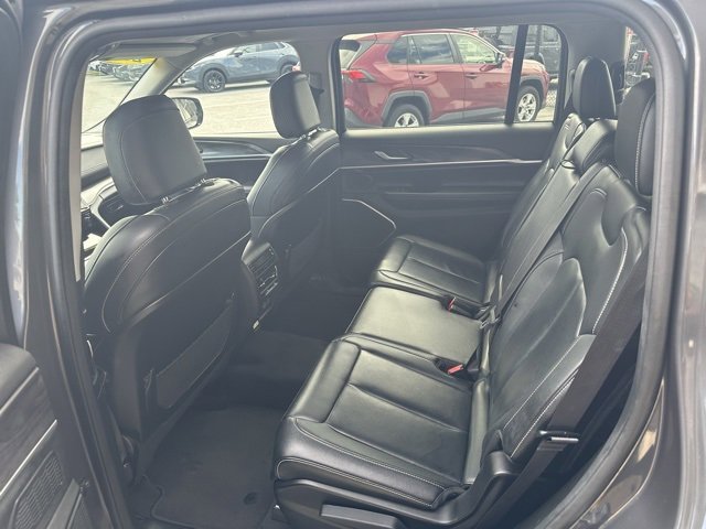 Used 2022 Jeep Grand Cherokee L Limited image 6