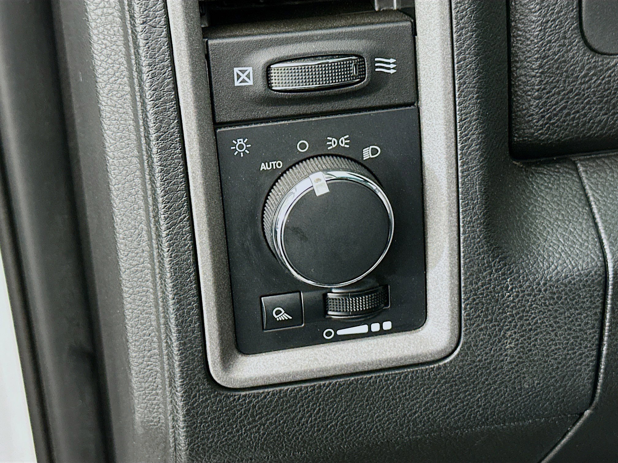 Used 2024 RAM 1500 Tradesman image 16