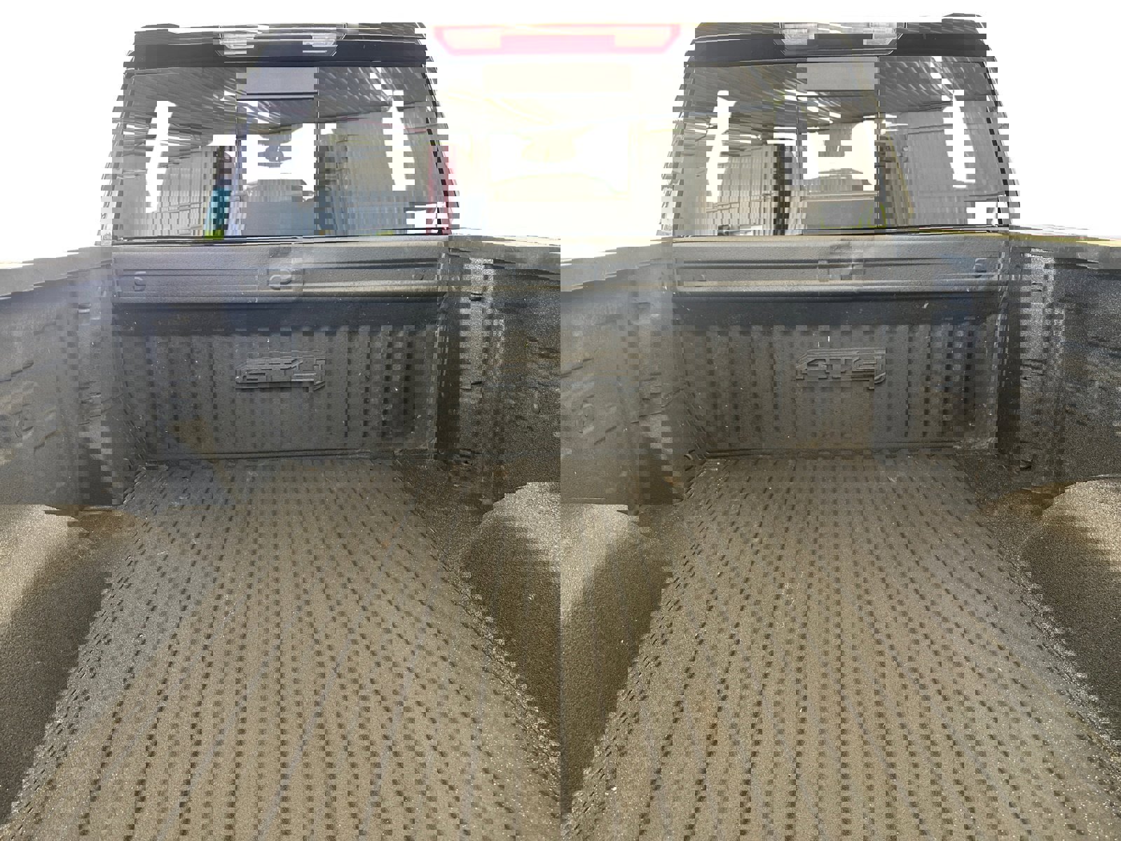 Used 2023 GMC Sierra 1500 AT4 w/ AT4 Preferred Package image 29