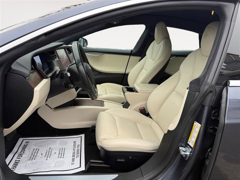 Used 2020 Tesla Model S Long Range Plus image 9