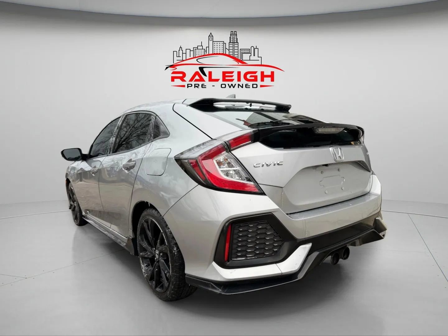 Used 2017 Honda Civic Sport image 7