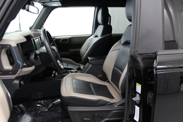 Used 2023 Ford Bronco Wildtrak AWD/4WD image 18