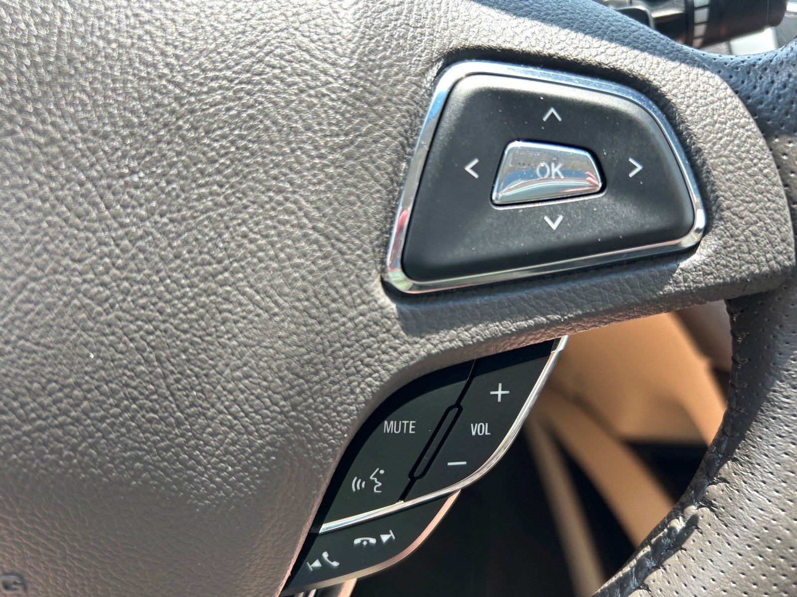 Used 2013 Lincoln MKZ AWD image 23