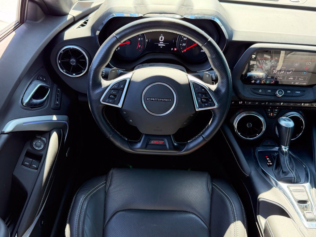 Used 2019 Chevrolet Camaro SS RWD image 15