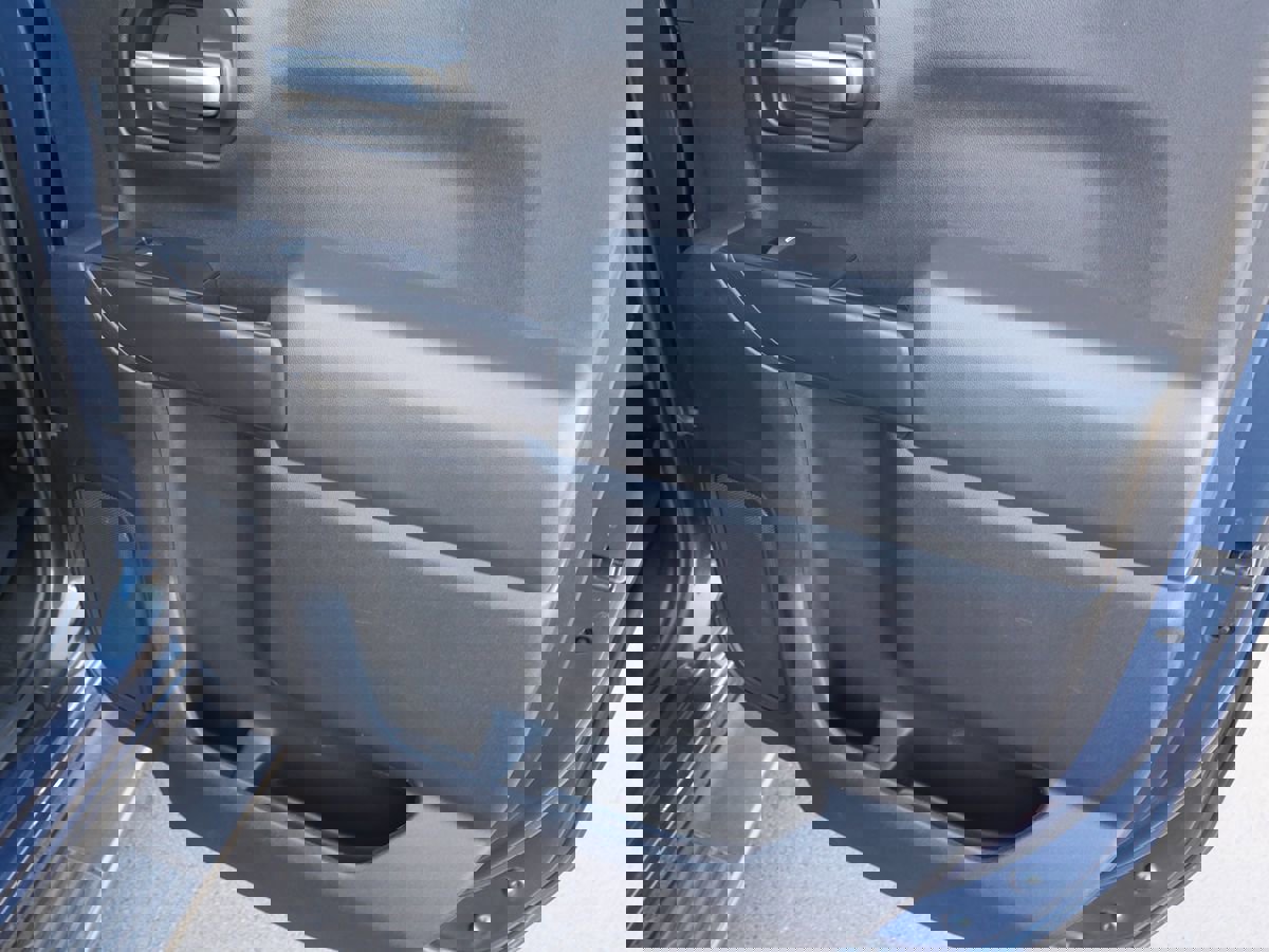 Used 2020 Chevrolet Silverado 1500 Custom w/ Custom Value Package image 24