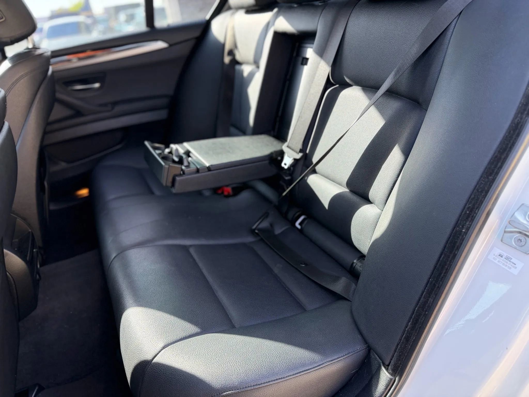 Used 2016 BMW 528i Sedan image 16