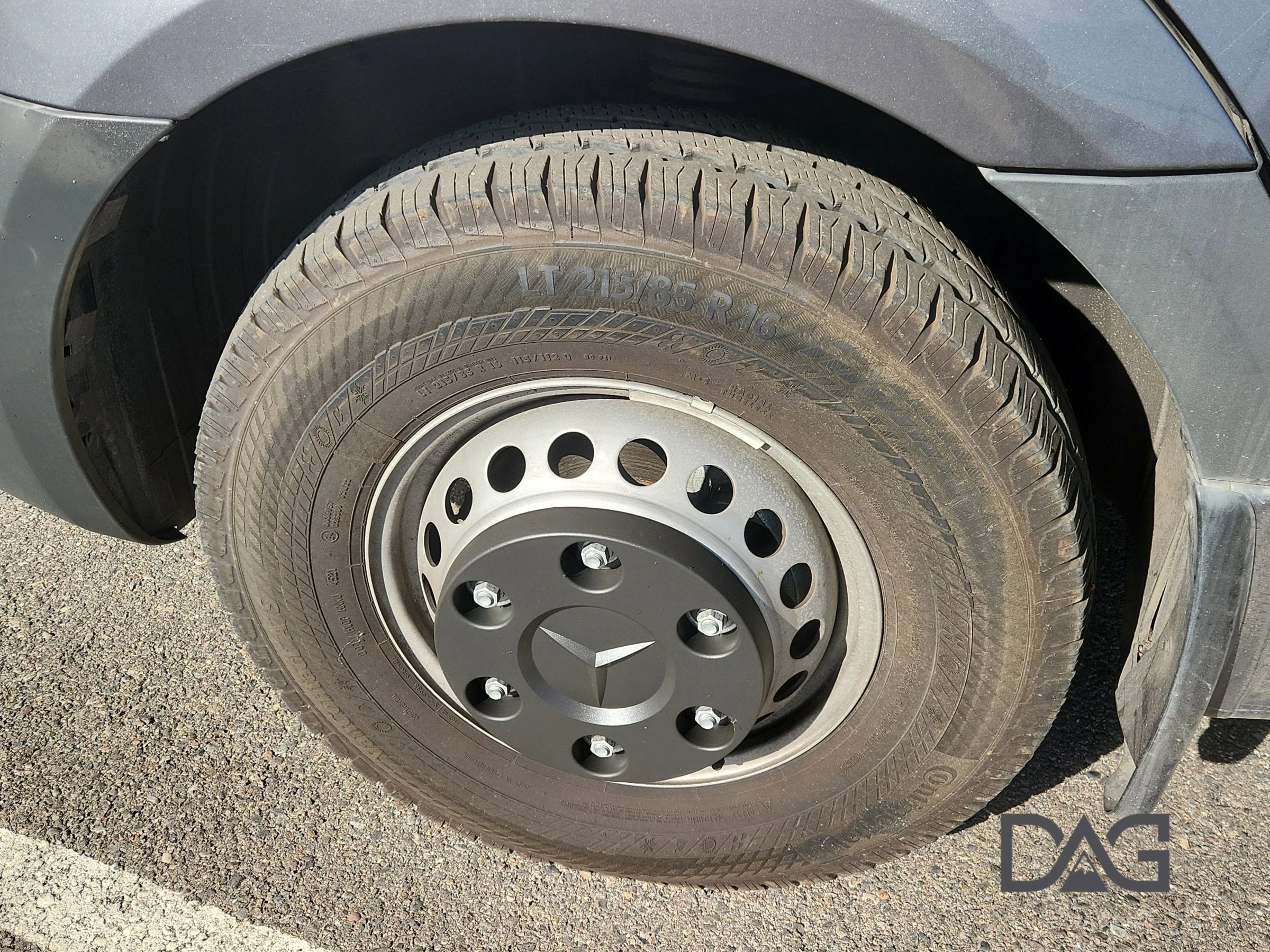 Used 2022 Mercedes-Benz Sprinter 4500 w/ Parking Package image 9