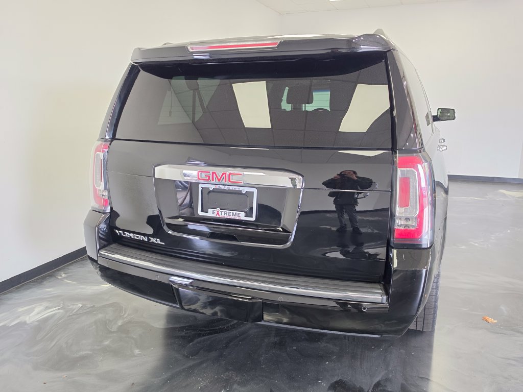 Used 2018 GMC Yukon XL Denali w/ Open Road Package AWD/4WD image 6