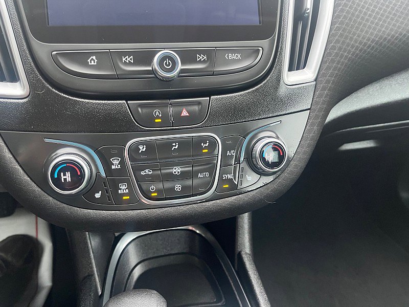 Used 2025 Chevrolet Malibu LT image 24