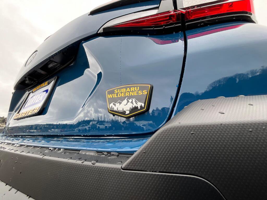 Certified 2025 Subaru Crosstrek 2.5i Wilderness w/ Crosstrek Mirror Package AWD/4WD image 11