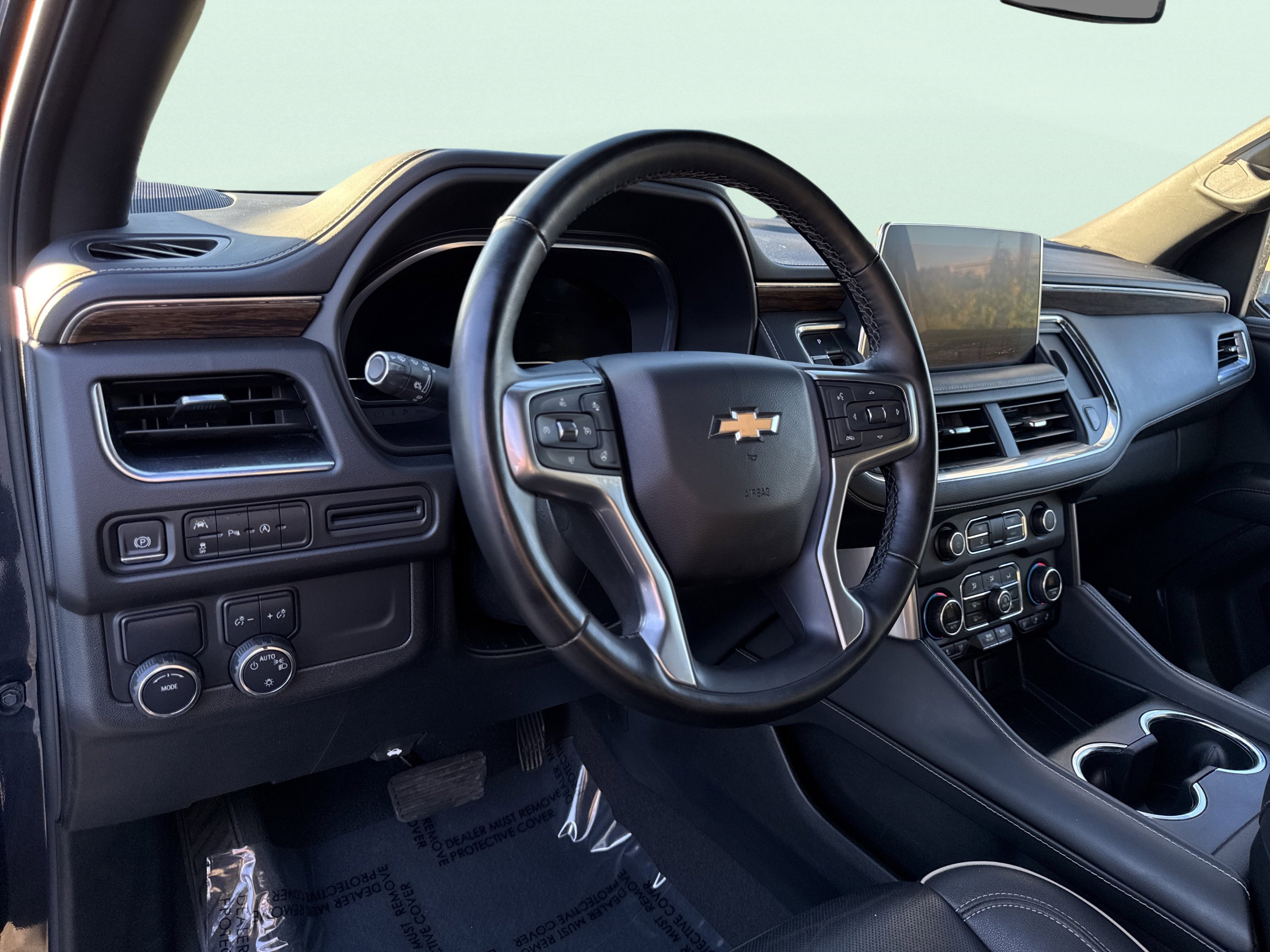 Used 2024 Chevrolet Tahoe Premier image 34