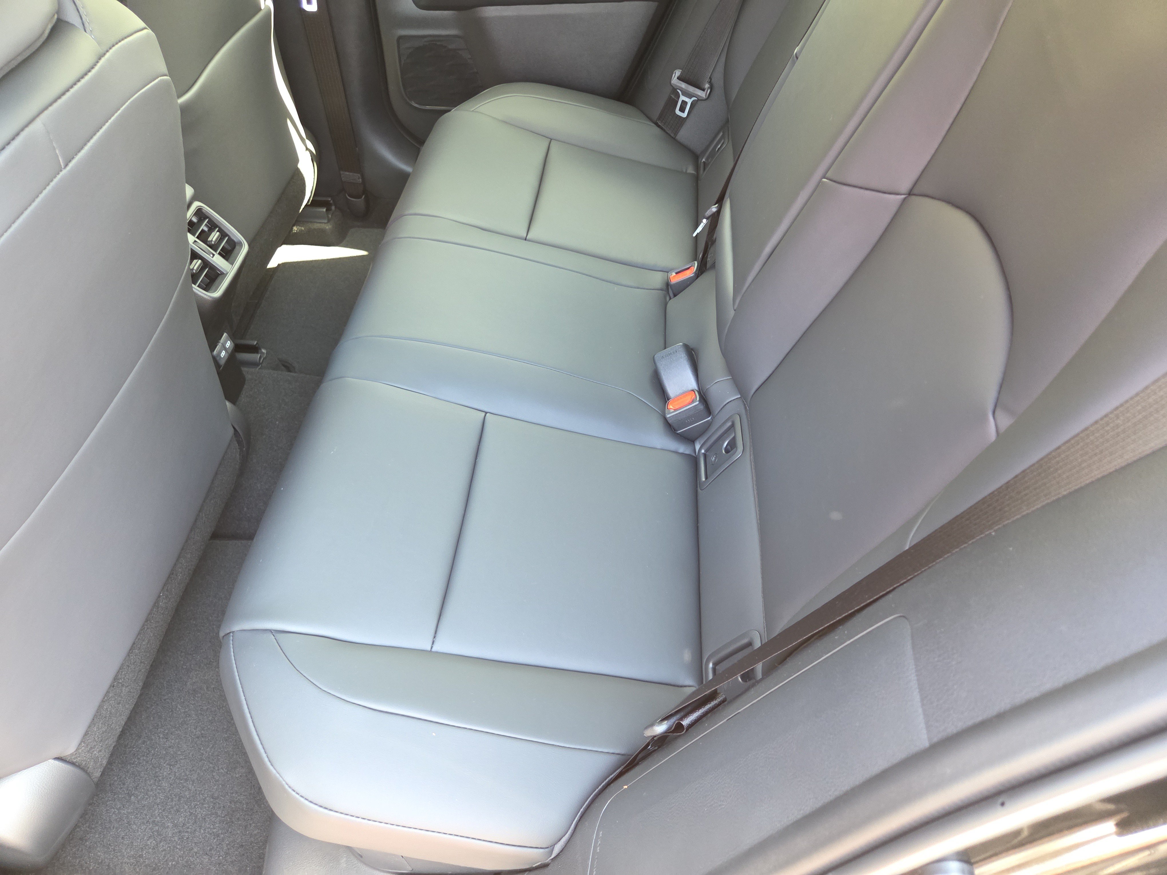 New 2026 Lexus UX 300h AWD image 9