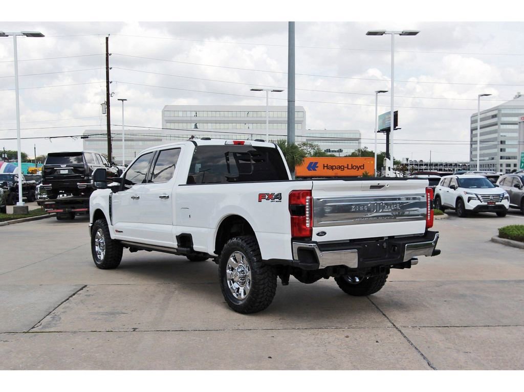 Used 2024 Ford F350 King Ranch w/ Chrome Package image 4