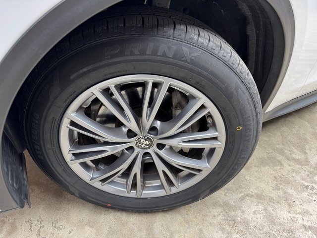 Used 2022 Alfa Romeo Stelvio Sprint image 28